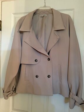 Women's Iuvamia Double-Breasted Light Taupe Jacket